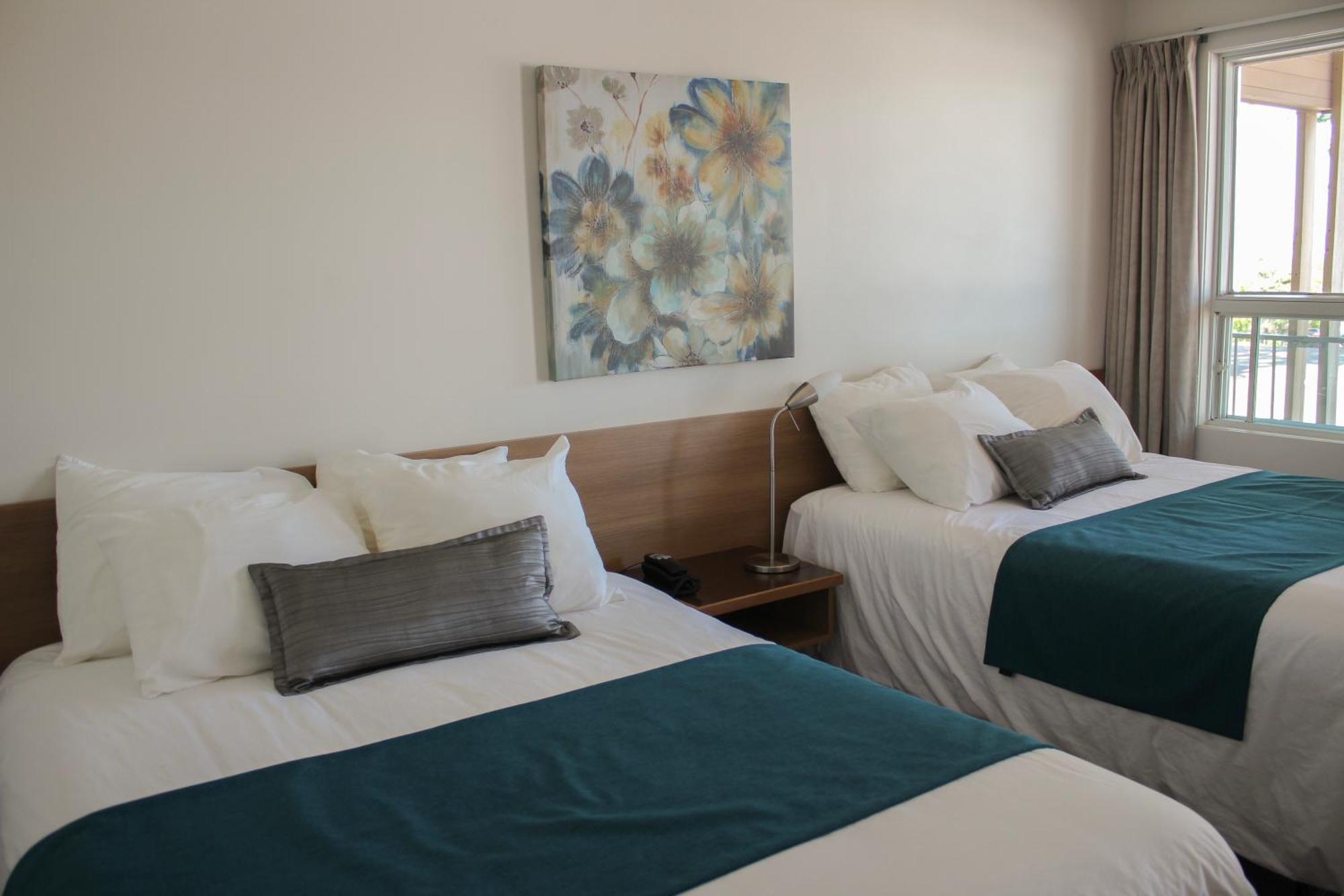 Auberge Le Parasol Saguenay Luaran gambar