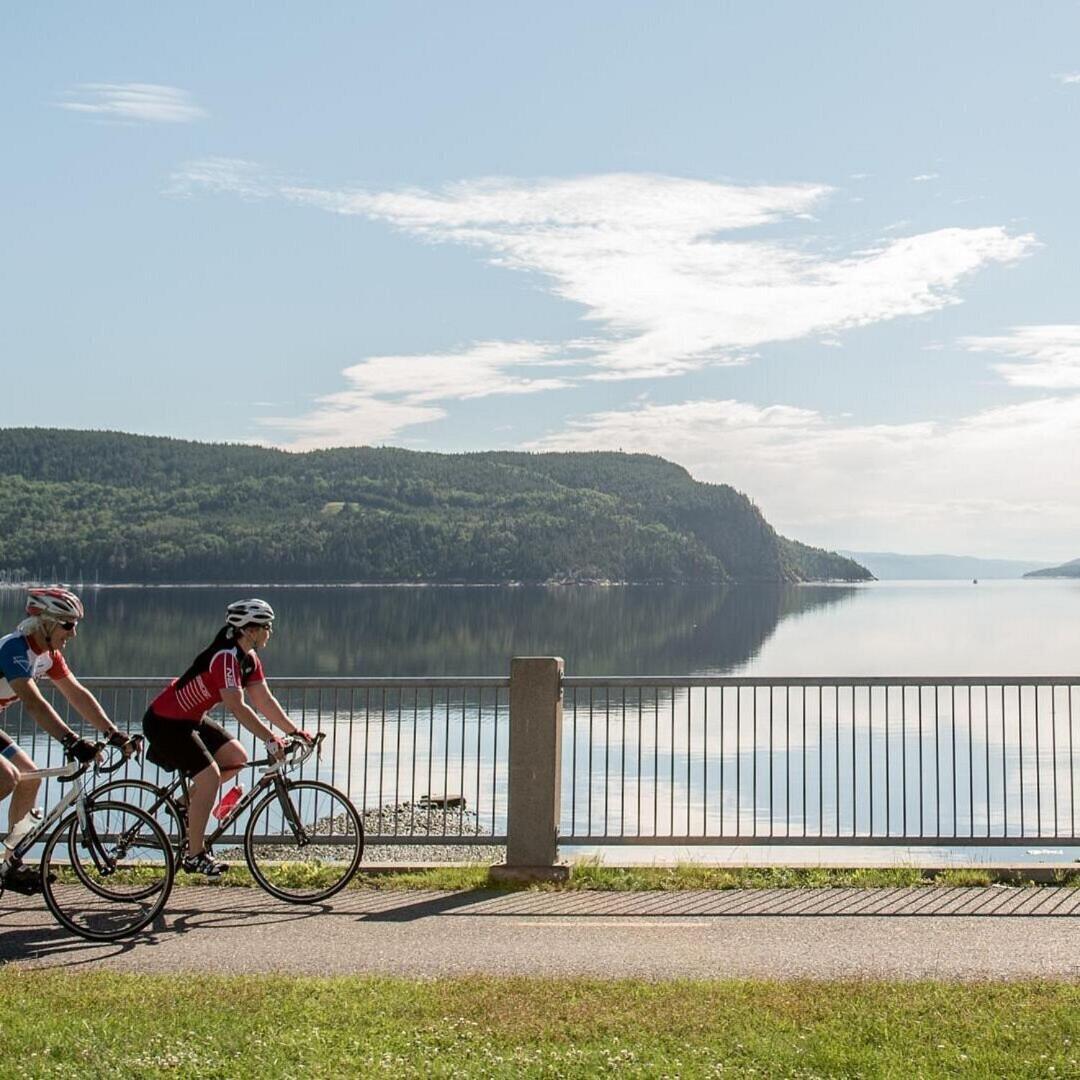 Auberge Le Parasol Saguenay Luaran gambar